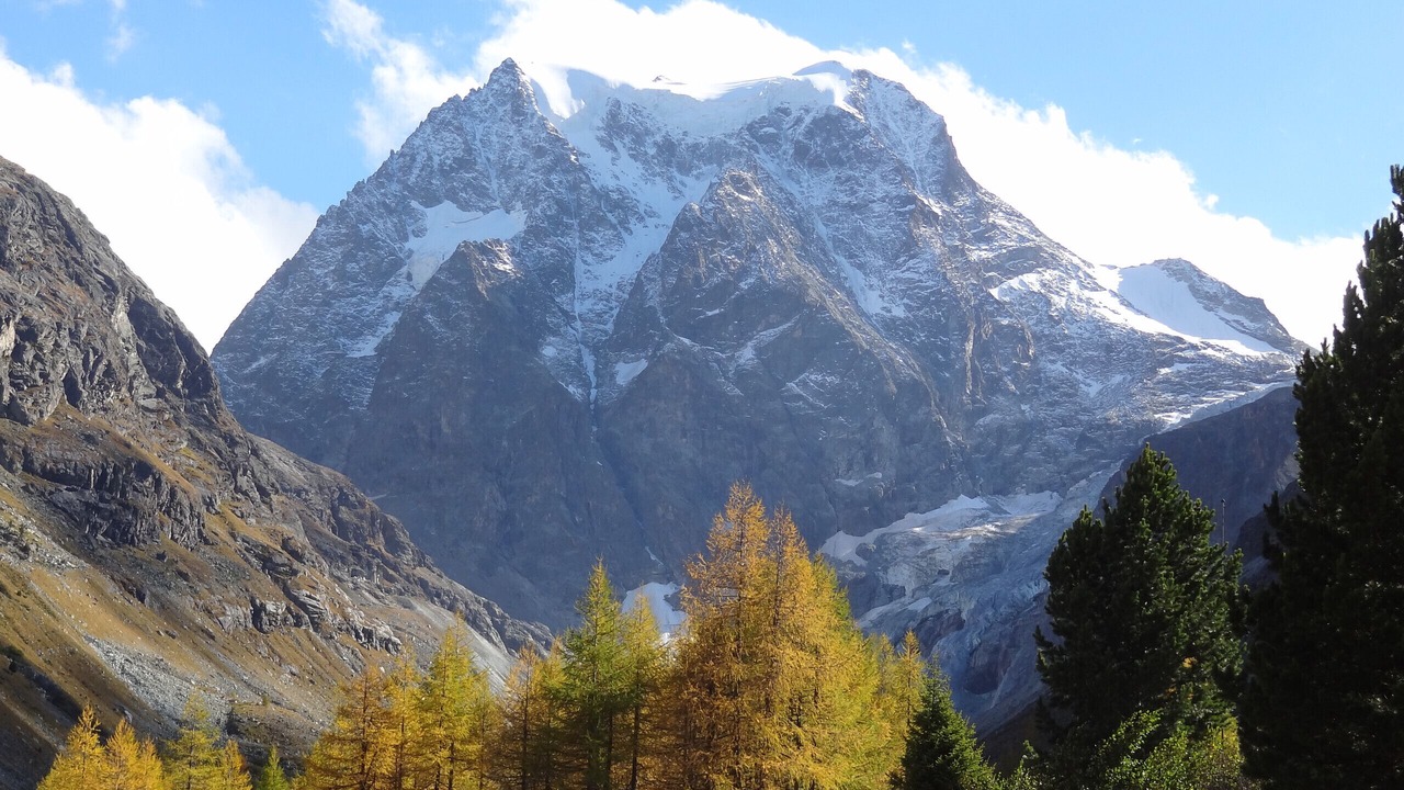 Photo of Outdoor in Mase