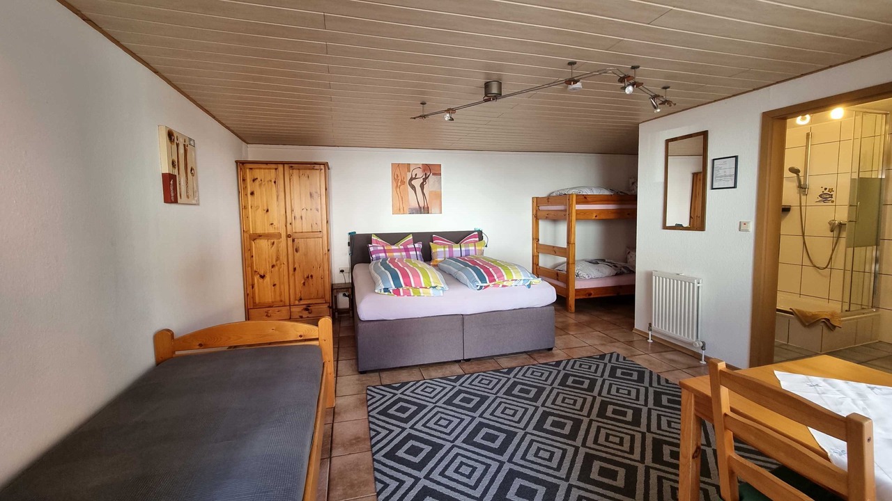 Photo of Bedroom in Rust