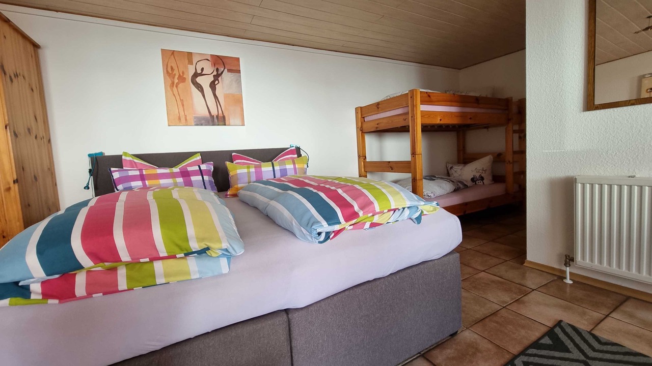 Photo of Bedroom in Rust