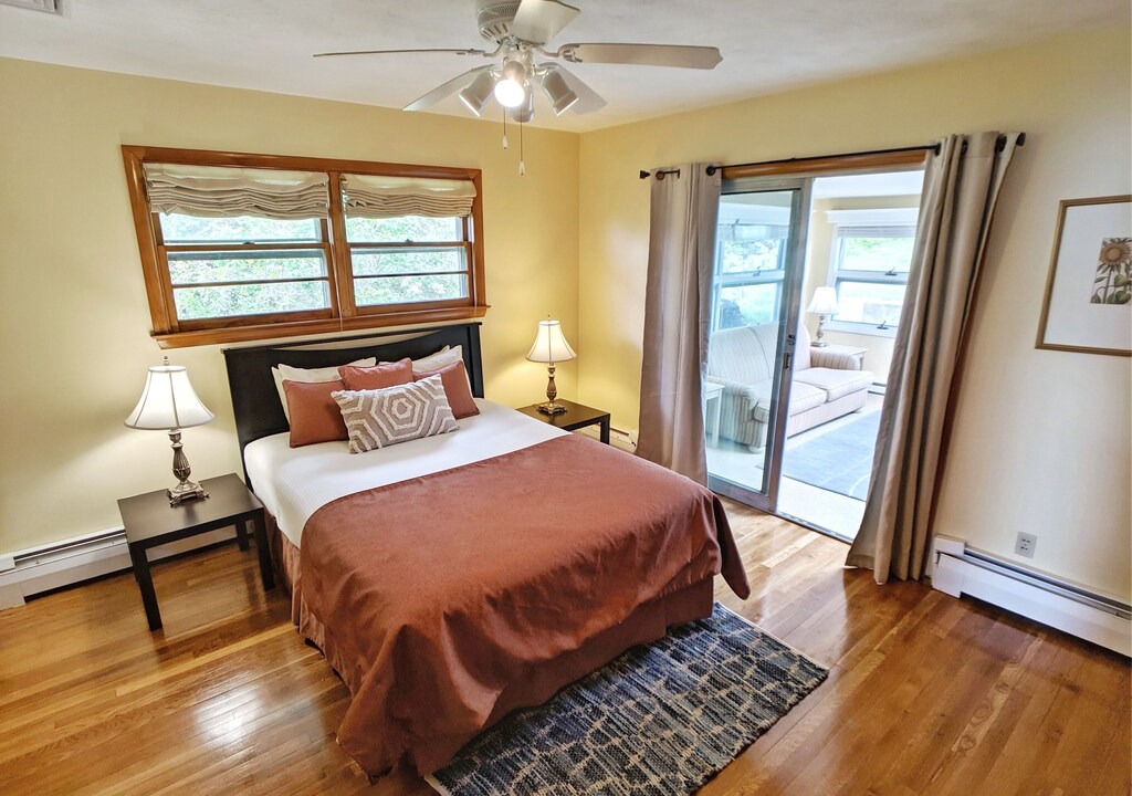 Photo of Bedroom in Westbrook Center