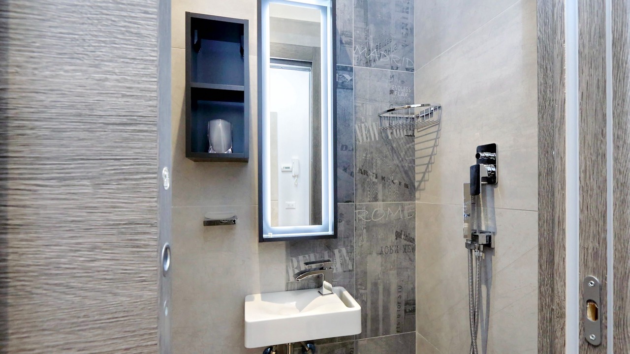 Photo of Bathroom in Rione XVI Ludovisi