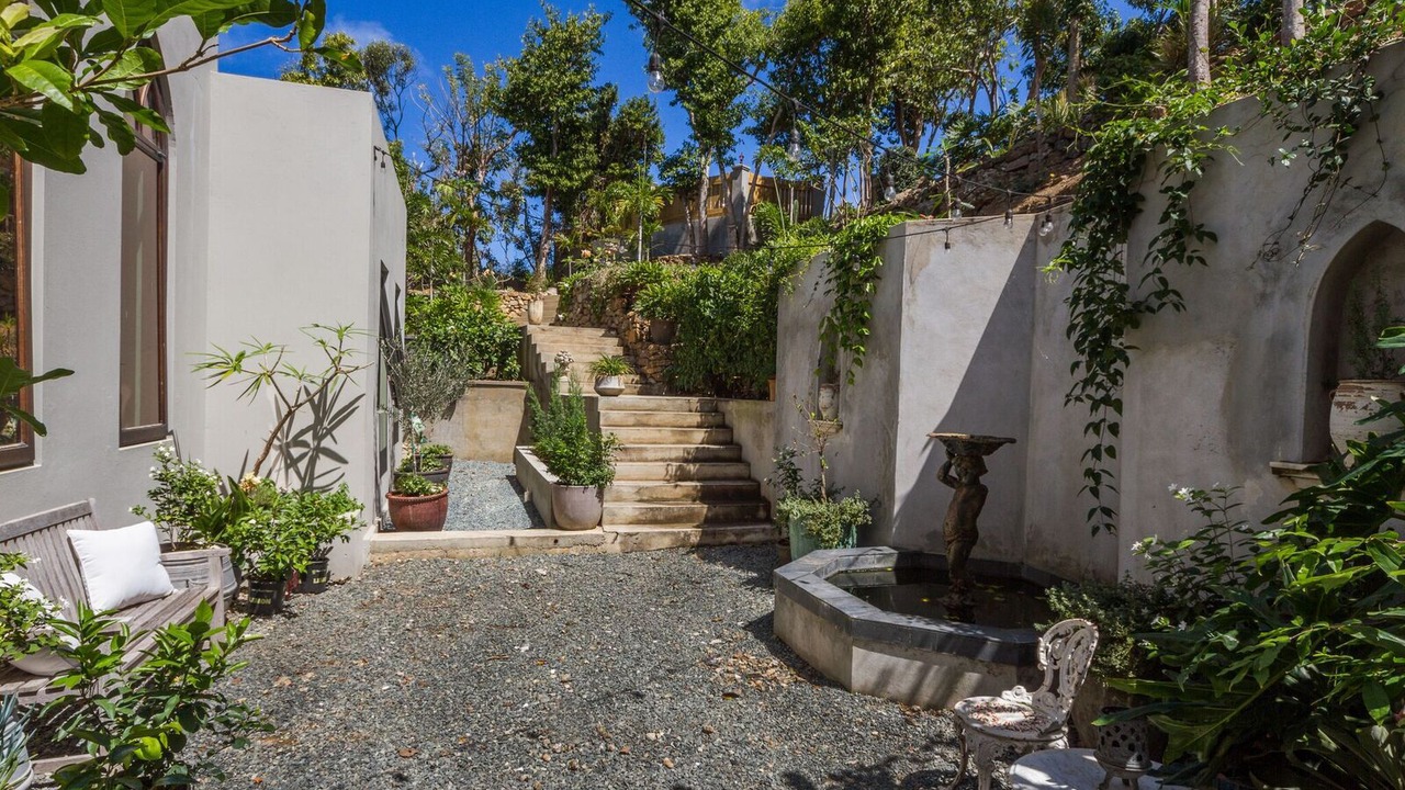 Photo of Outdoor in East End