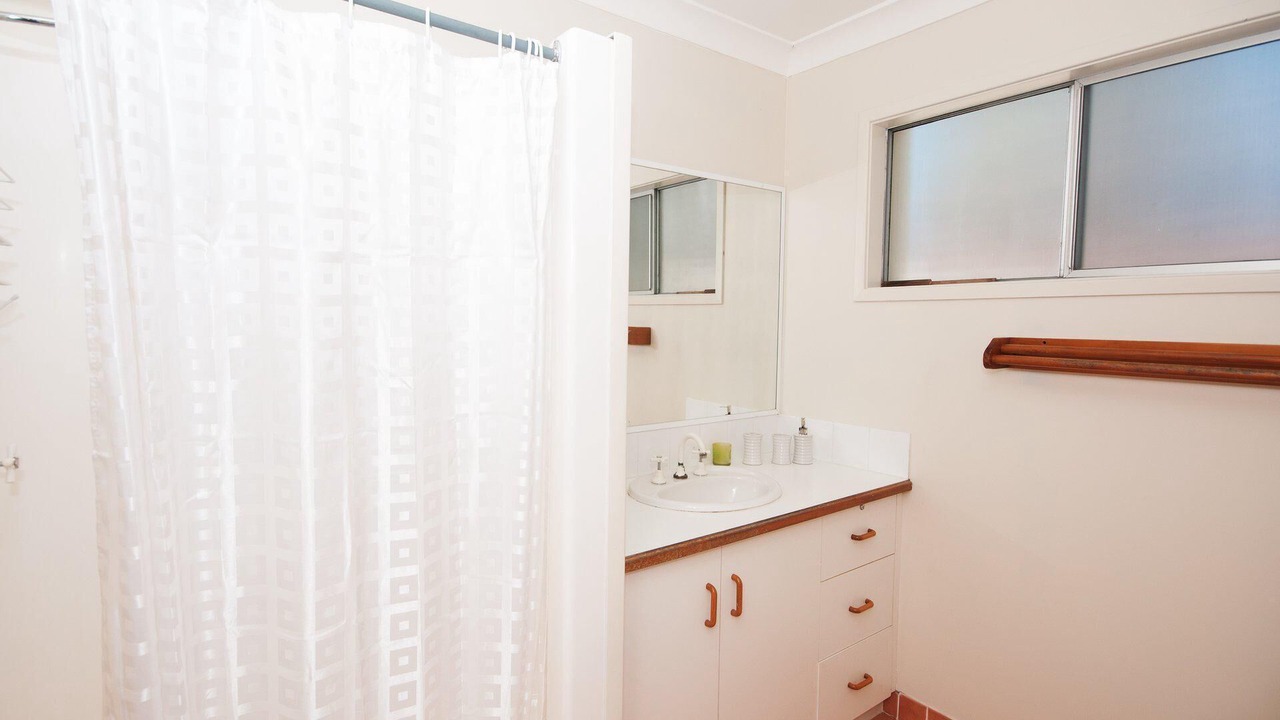 Photo of Bathroom in Tea Gardens