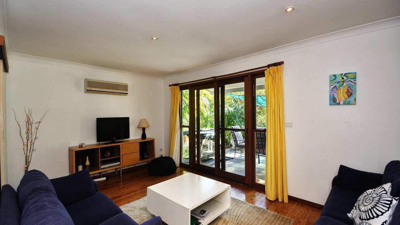 Photo of Livingroom in Tea Gardens