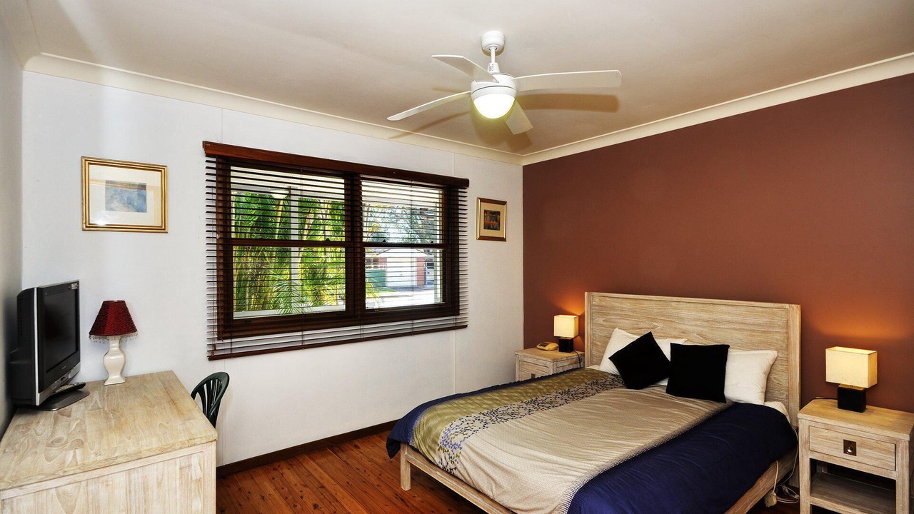 Photo of Bedroom in Tea Gardens