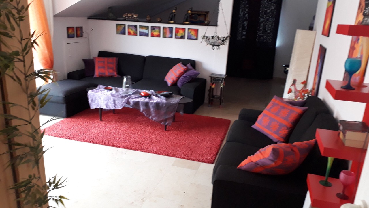 Photo of Livingroom in Historic Downtown