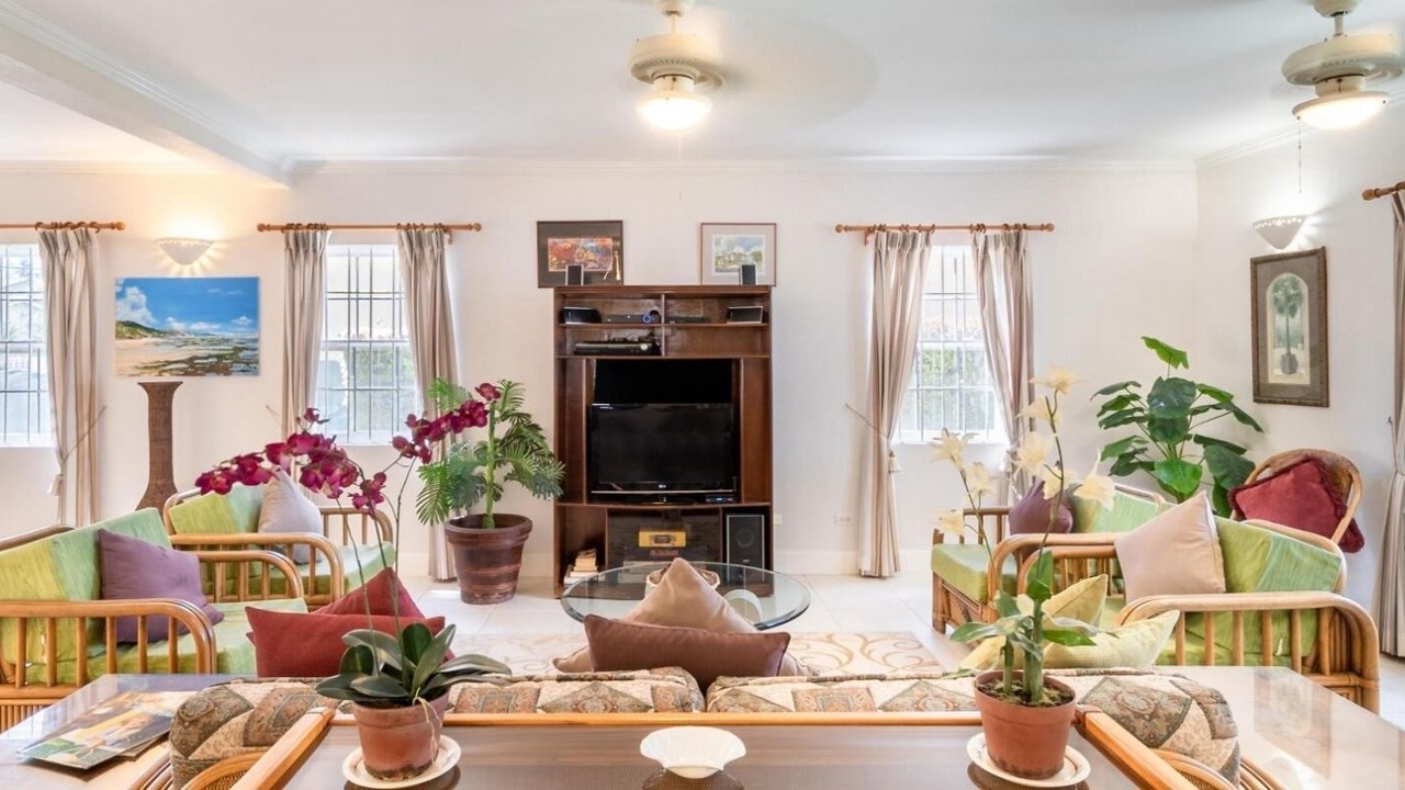 Photo of Livingroom in Fitts Village