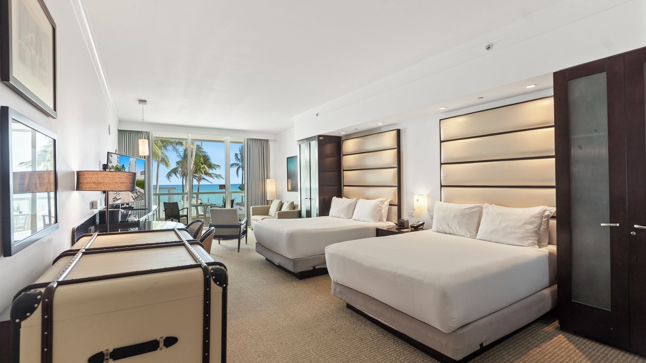 Photo of Bedroom in Mid Beach