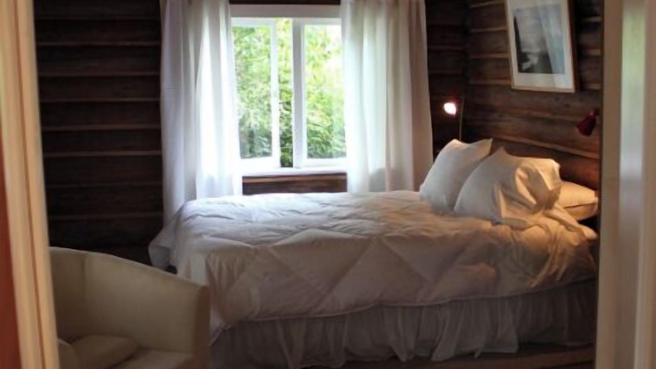 Photo of Bedroom in Ganges