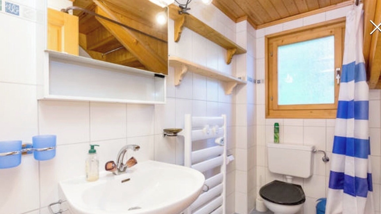 Photo of Bathroom in Salvan