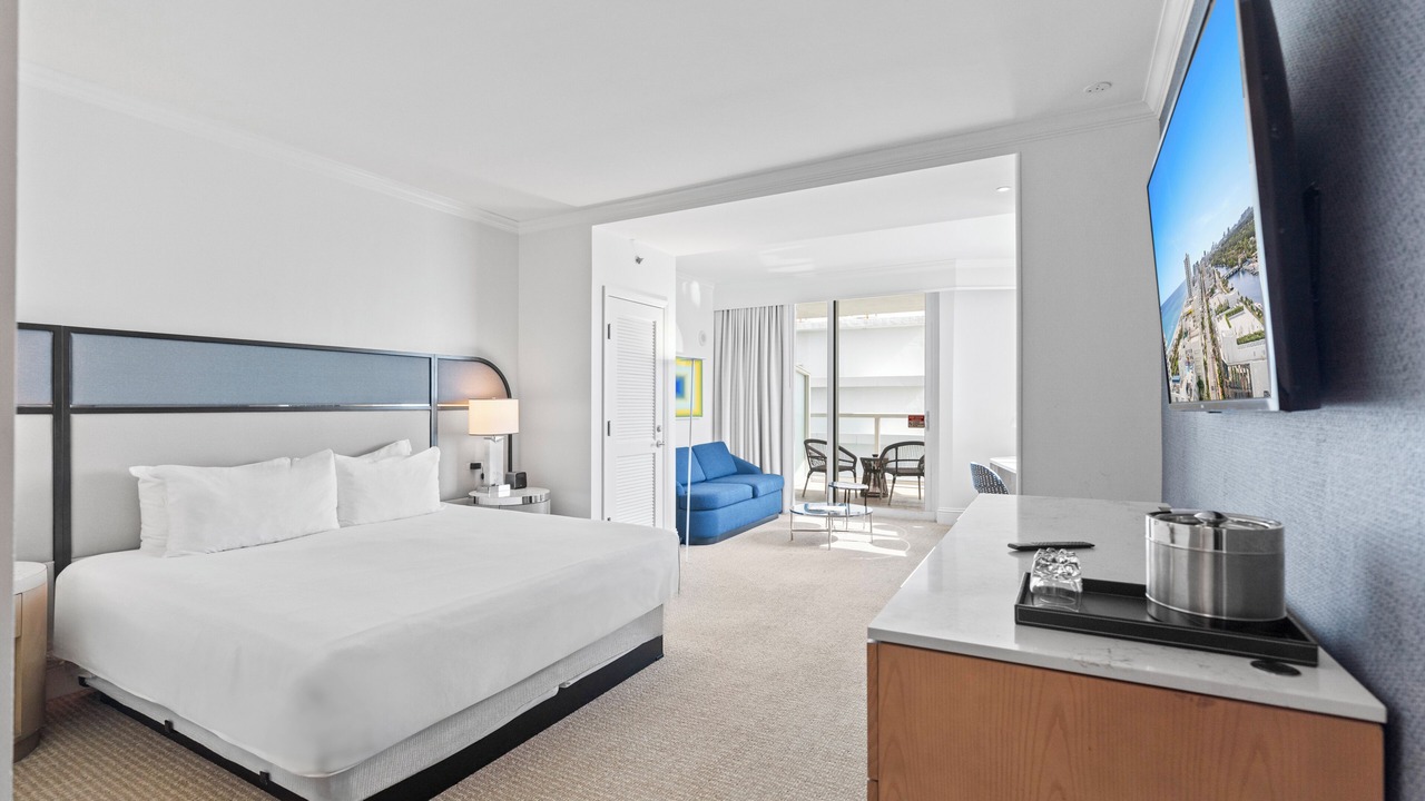 Photo of Bedroom in Mid Beach