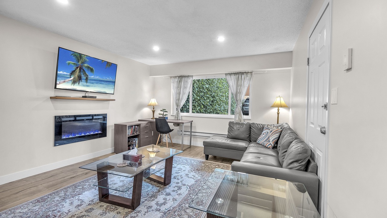 Photo of Livingroom in Pemberton Heights