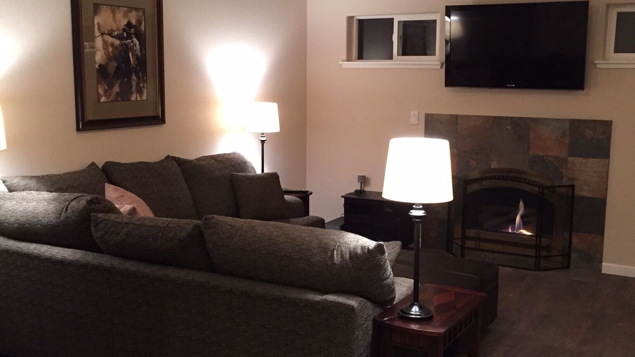 Photo of Livingroom in Old Bend