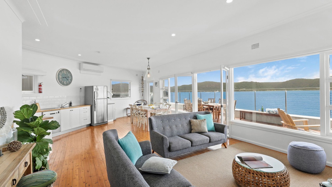 Photo of Livingroom in Palm Beach