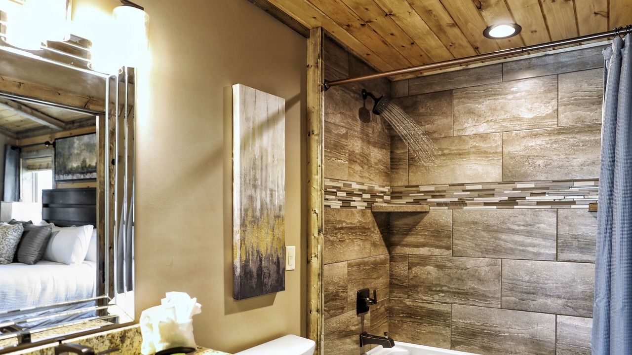 Photo of Bathroom in Chalet Village North