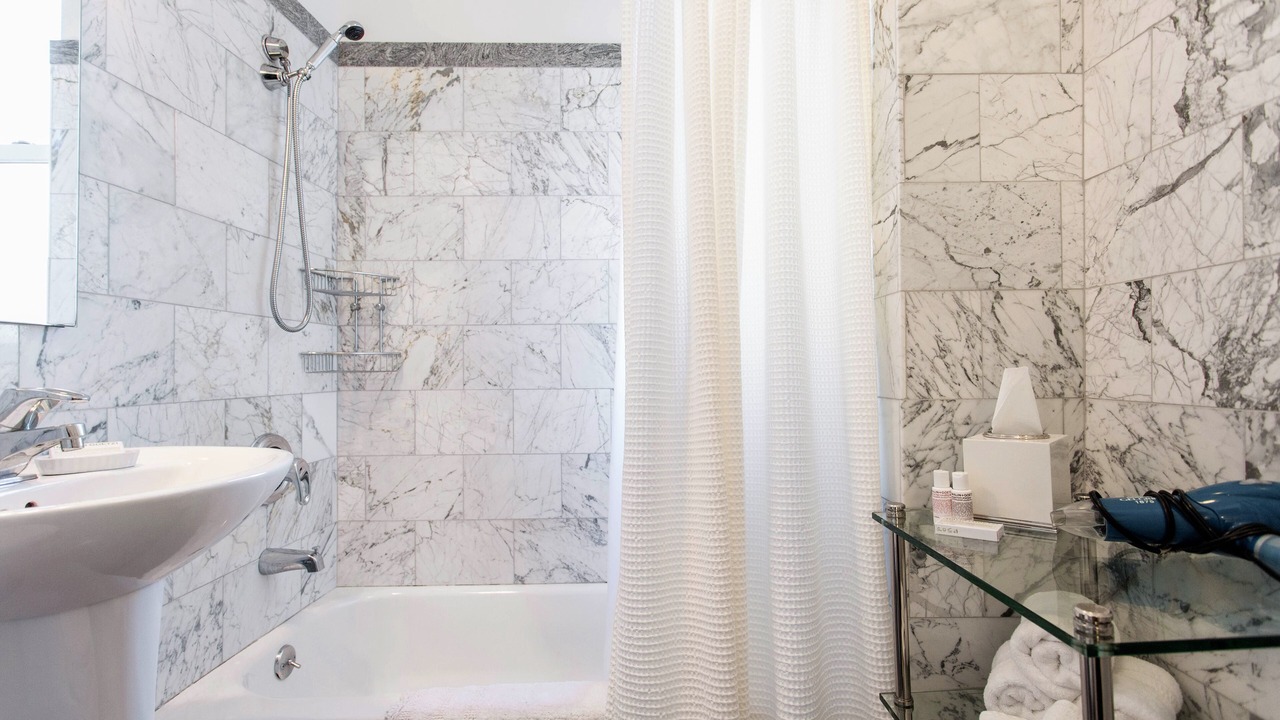 Photo of Bathroom in Bucktown