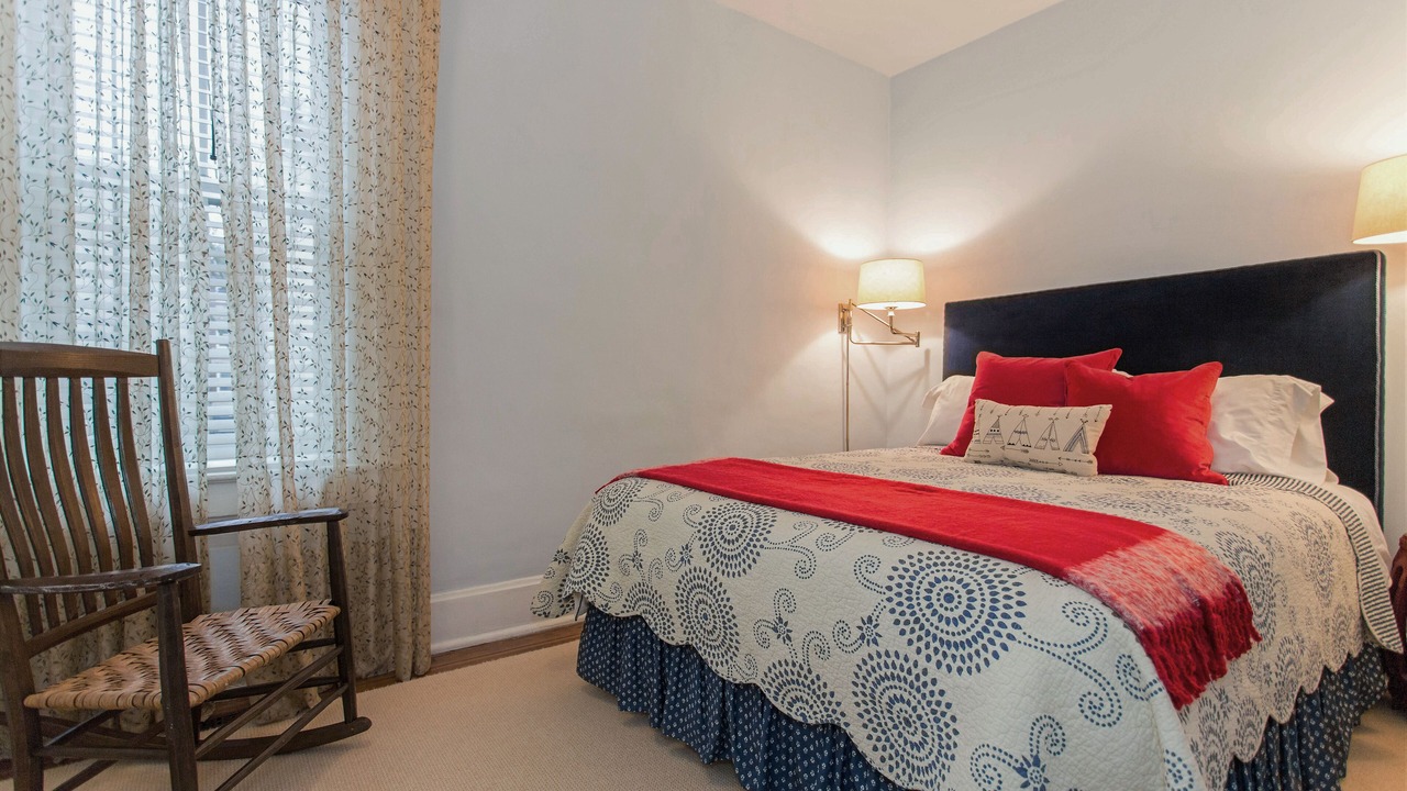 Photo of Bedroom in Bucktown