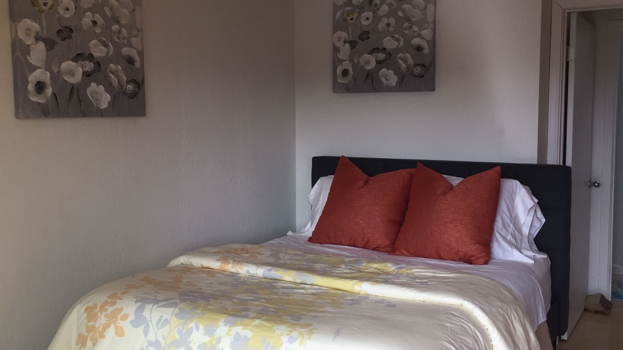 Photo of Bedroom in Sharp Park