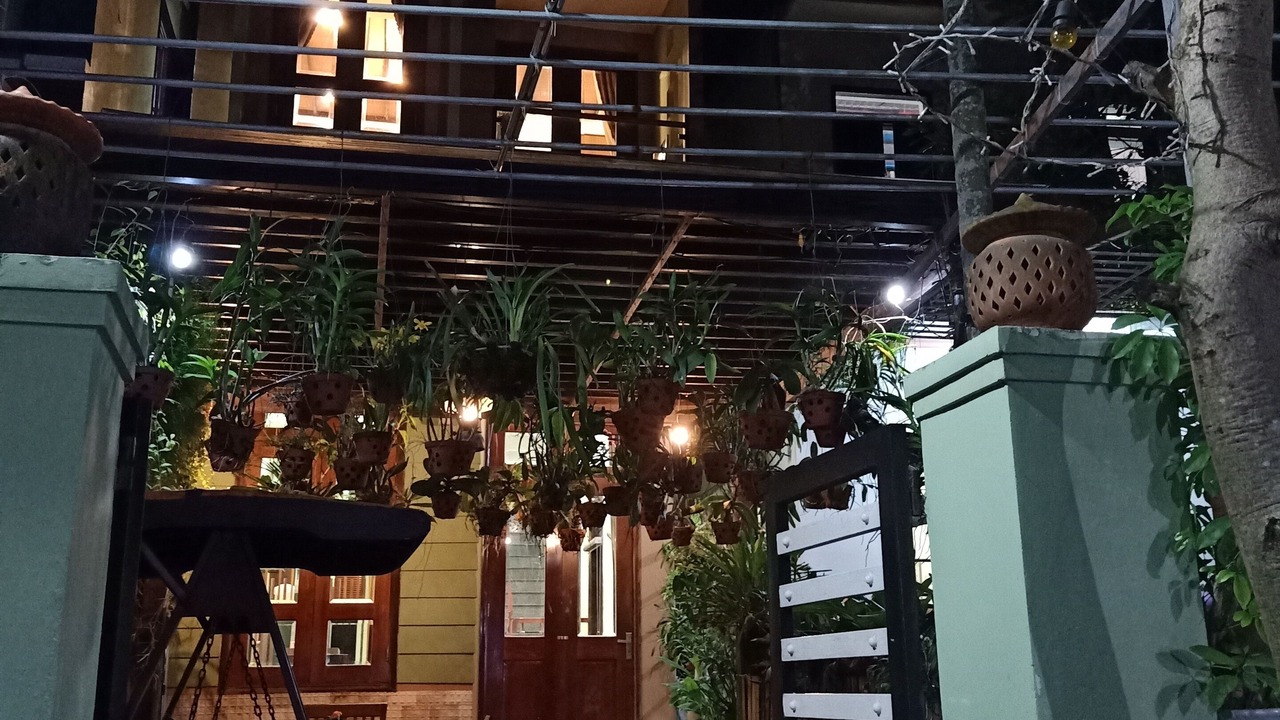 Photo of Patio Balcony in Cam An