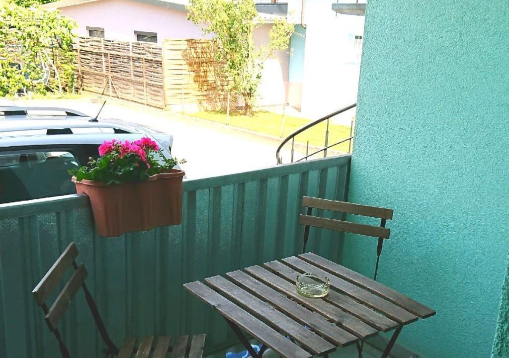 Photo of Outdoor in Rust