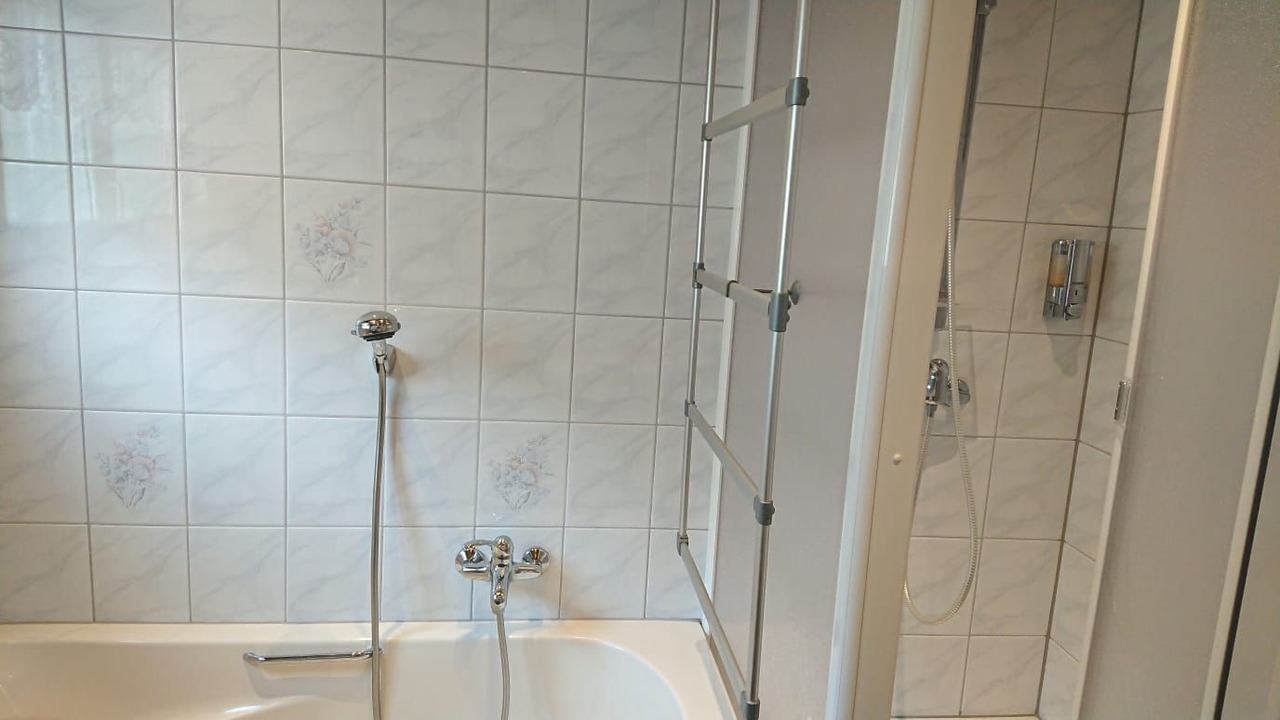 Photo of Bathroom in Rust