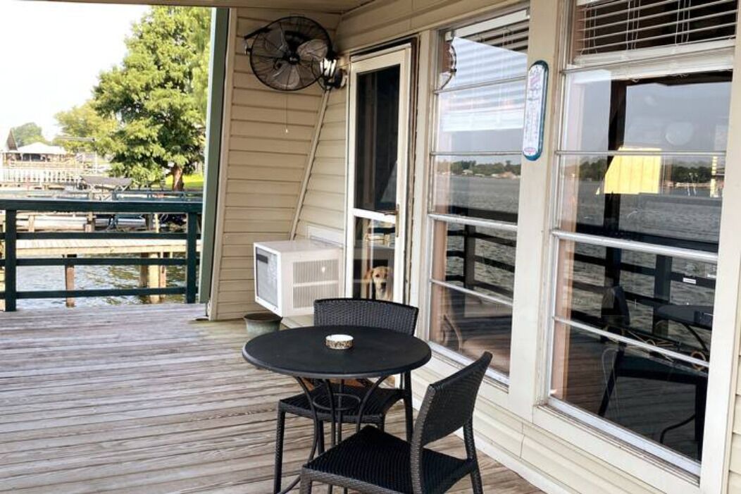 Photo of Outdoor in Oscar
