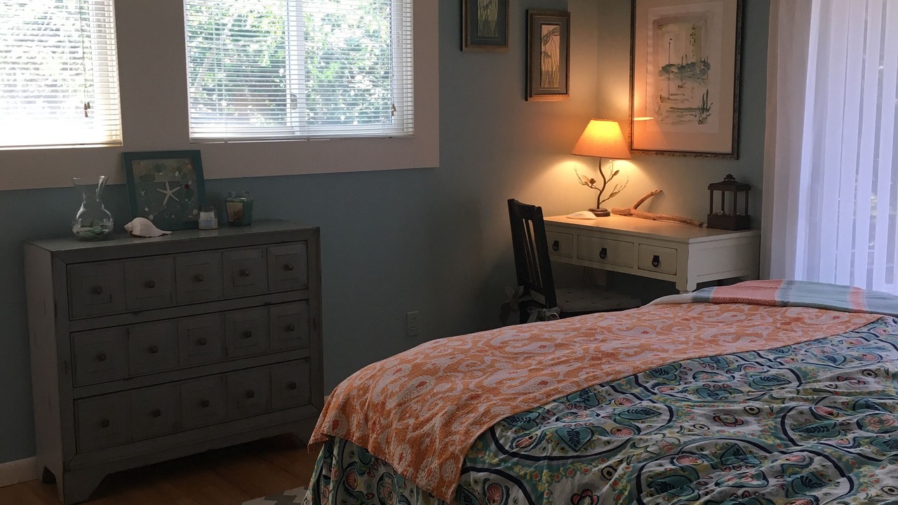 Photo of Bedroom in Amagansett