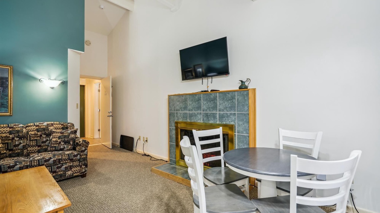 Photo of Livingroom in West Bridgewater