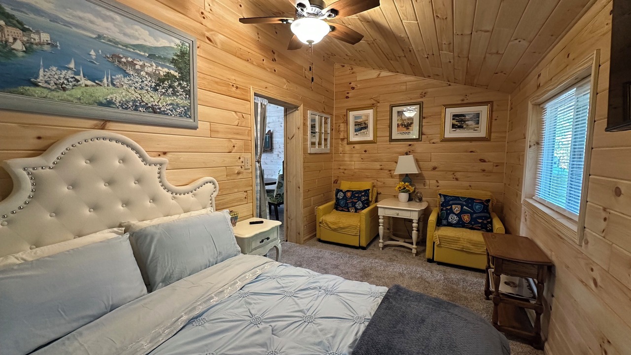 Photo of Bedroom in Newaygo