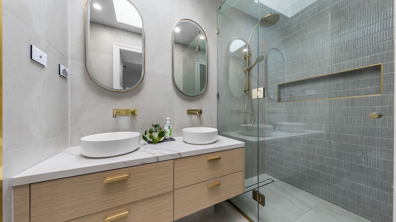 Photo of Bathroom in Williamstown