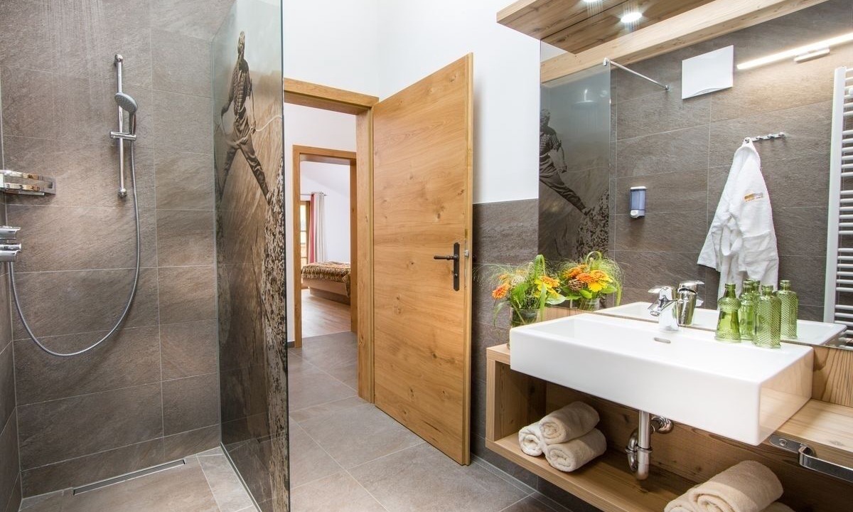 Photo of Bathroom in Hinterglemm