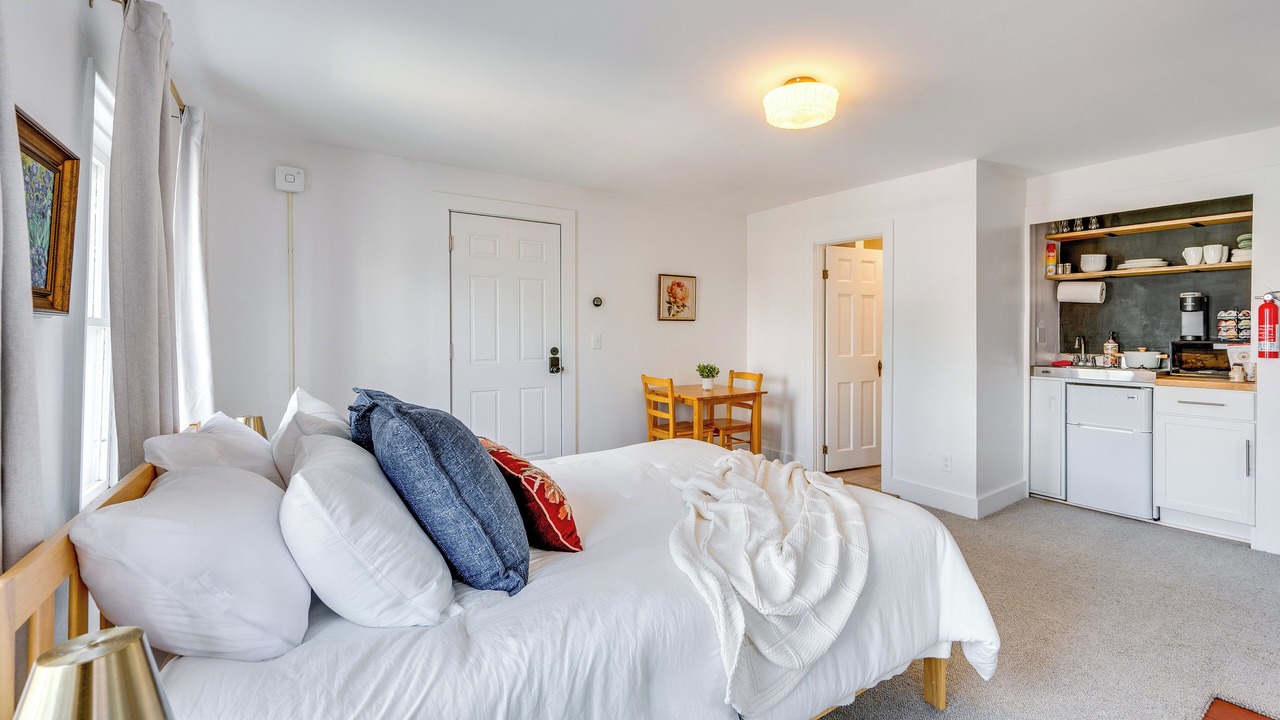 Photo of Bedroom in Waterbury