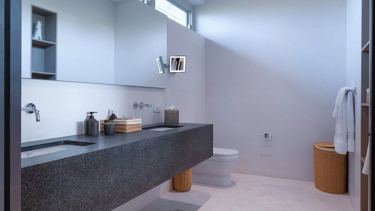 Photo of Bathroom in Little Battaleys