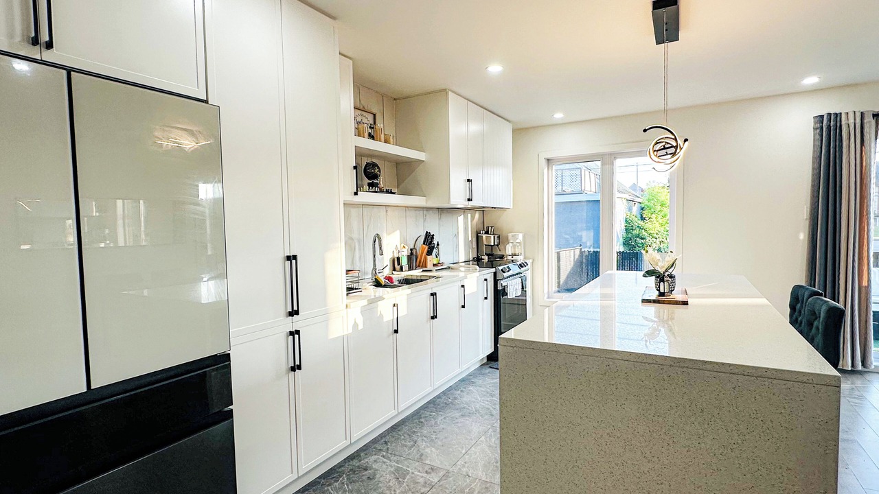 Photo of Kitchen in Saint-Hubert