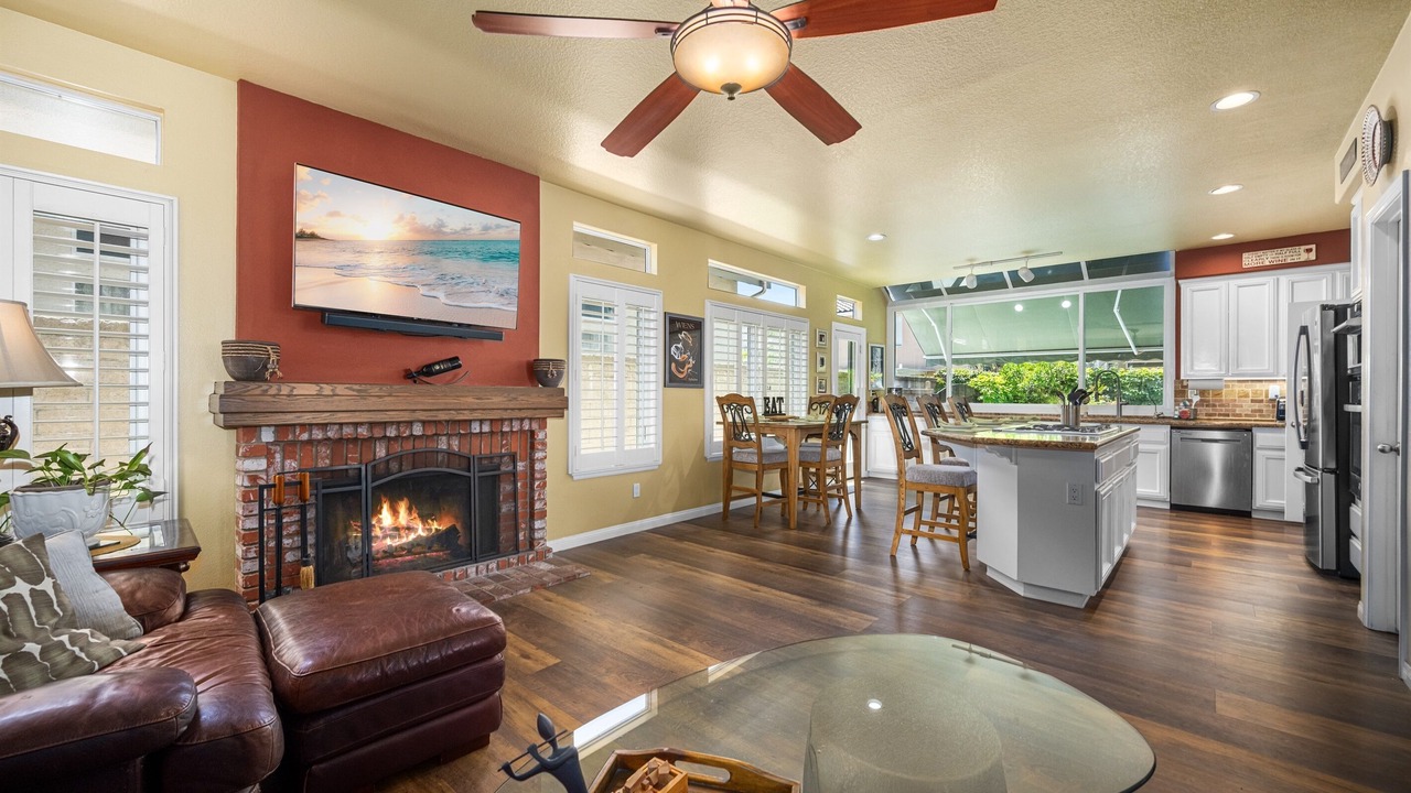 Photo of Livingroom in Cypress