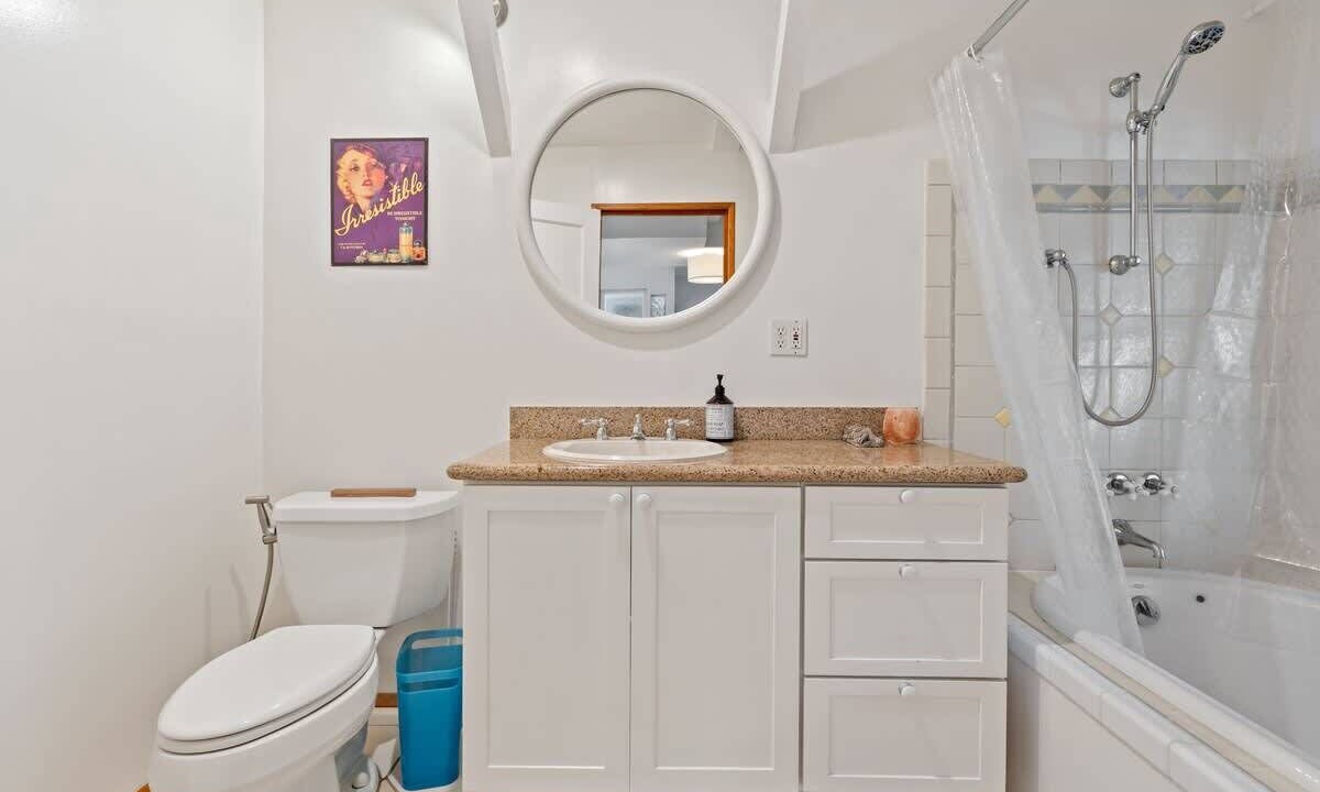 Photo of Bathroom in Bernal Heights