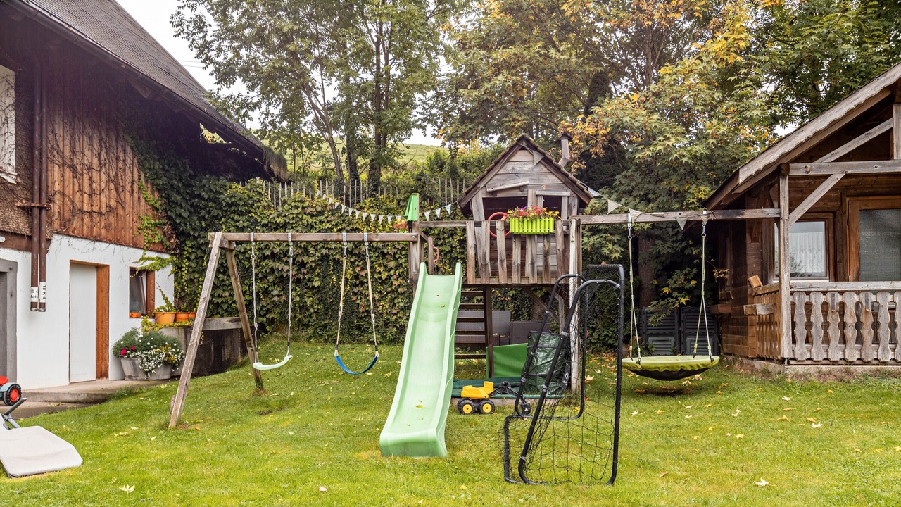 Photo of Others in Schwarzenbach