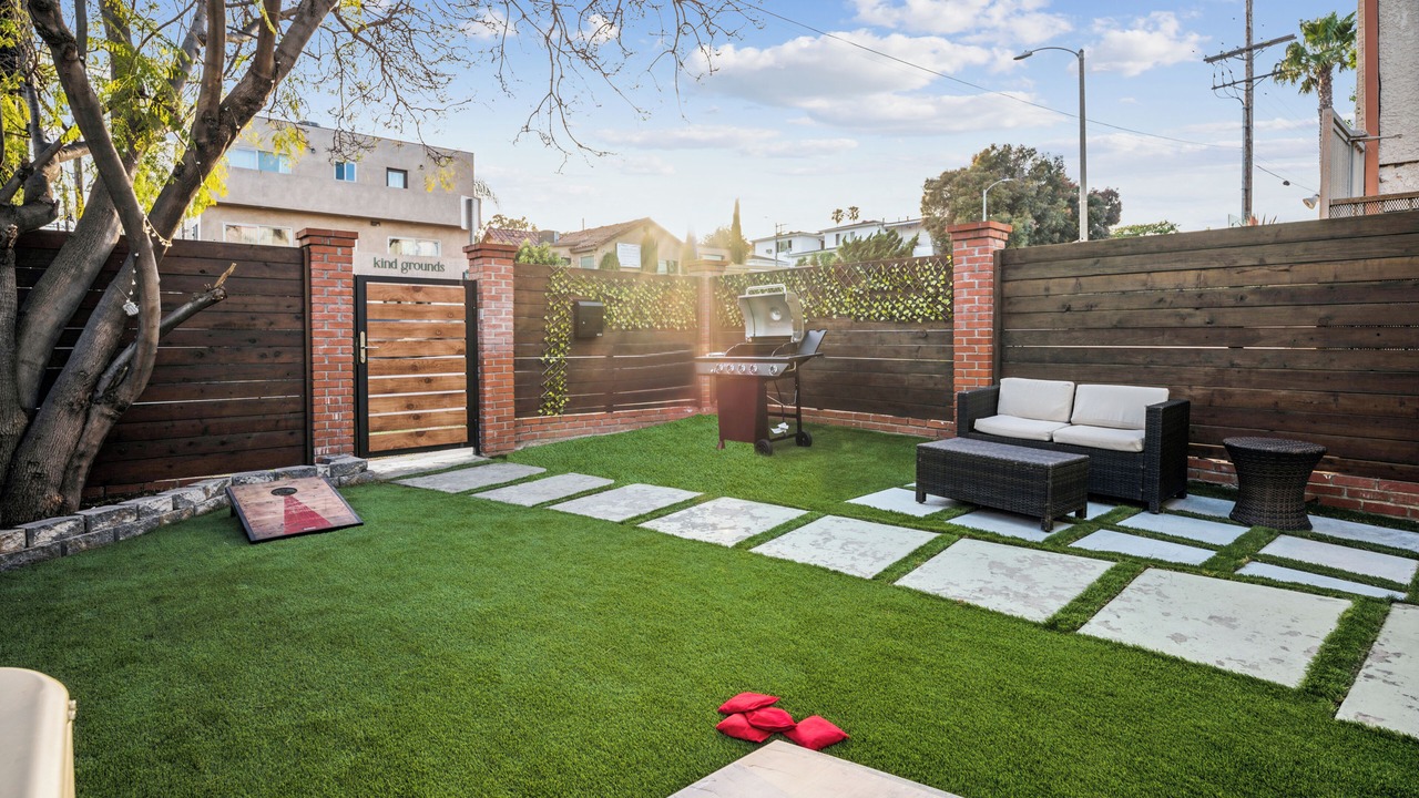 Photo of Patio Balcony in Mar Vista