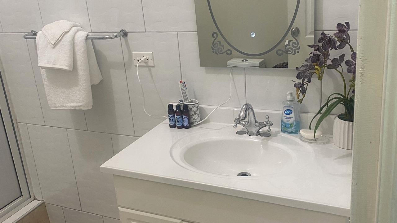 Photo of Bathroom in Boston Bay
