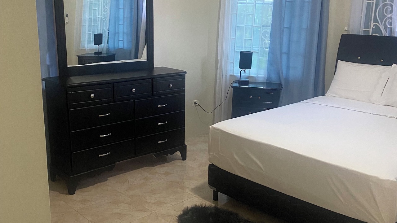 Photo of Bedroom in Boston Bay