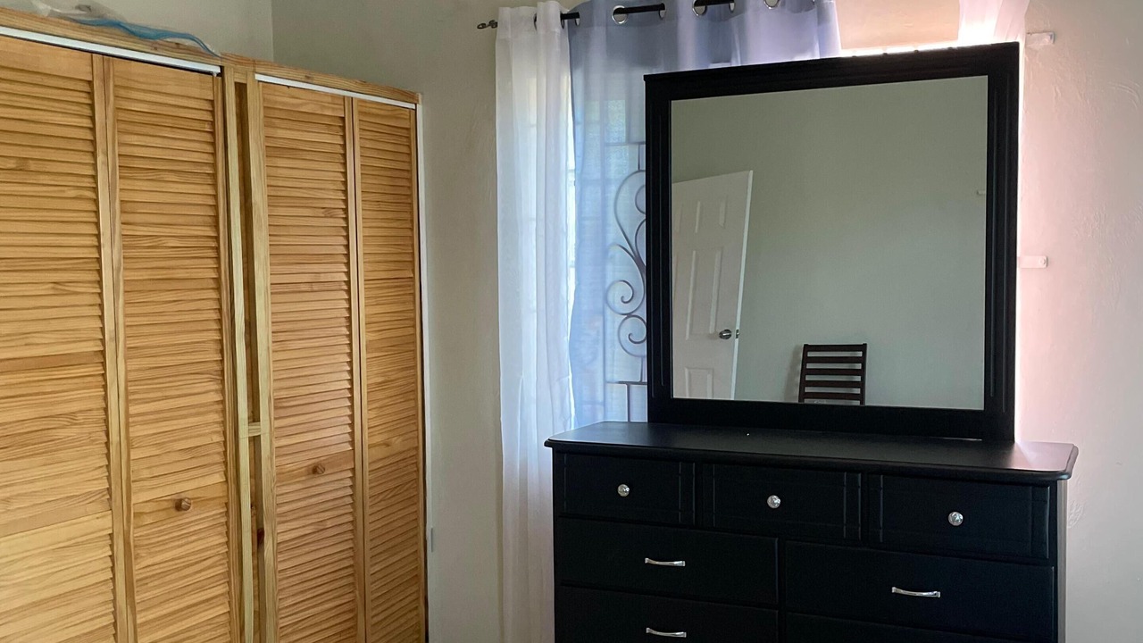 Photo of Bedroom in Boston Bay