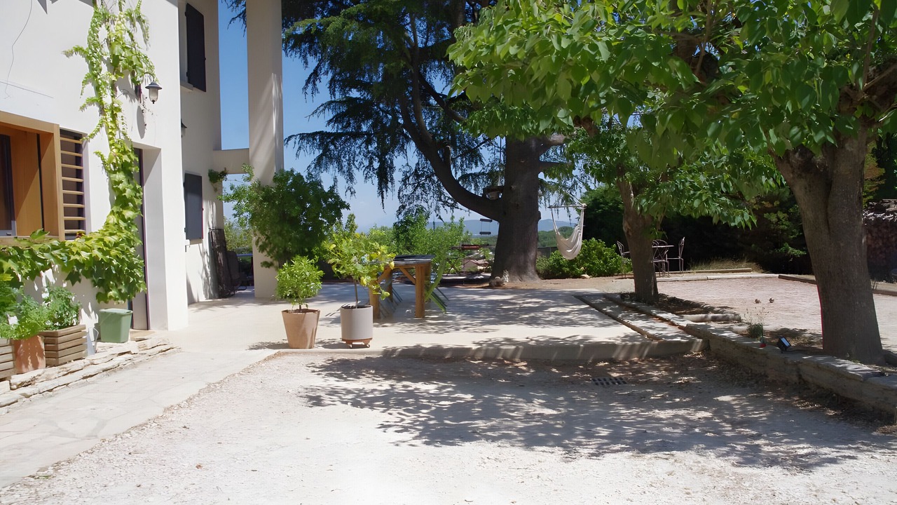 Photo of Patio Balcony in Bourg-Saint-Andeol