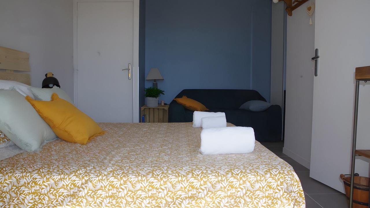 Photo of Bedroom in Bourg-Saint-Andeol