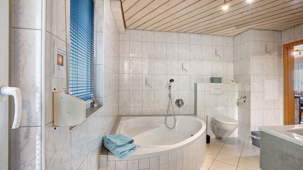 Photo of Bathroom in Offenhausen