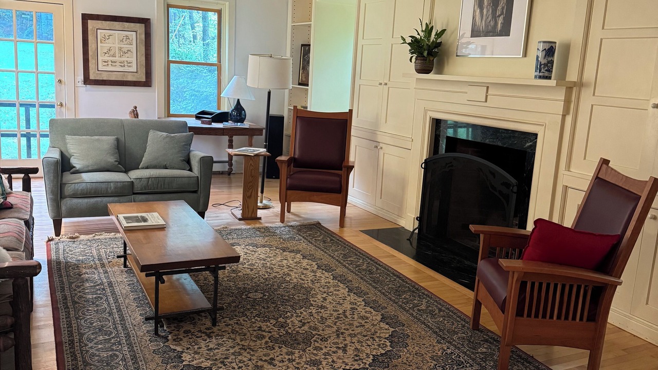 Photo of Livingroom in Warren