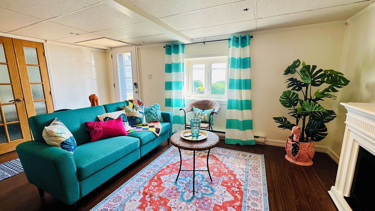 Photo of Livingroom in Saint-Simeon