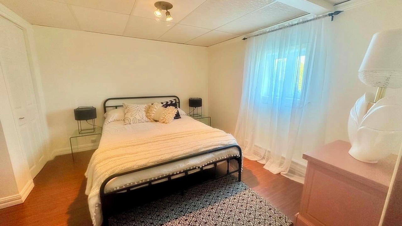 Photo of Bedroom in Saint-Simeon