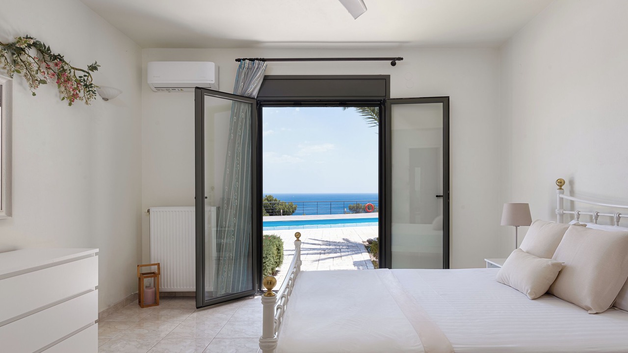 Photo of Bedroom in Kontos