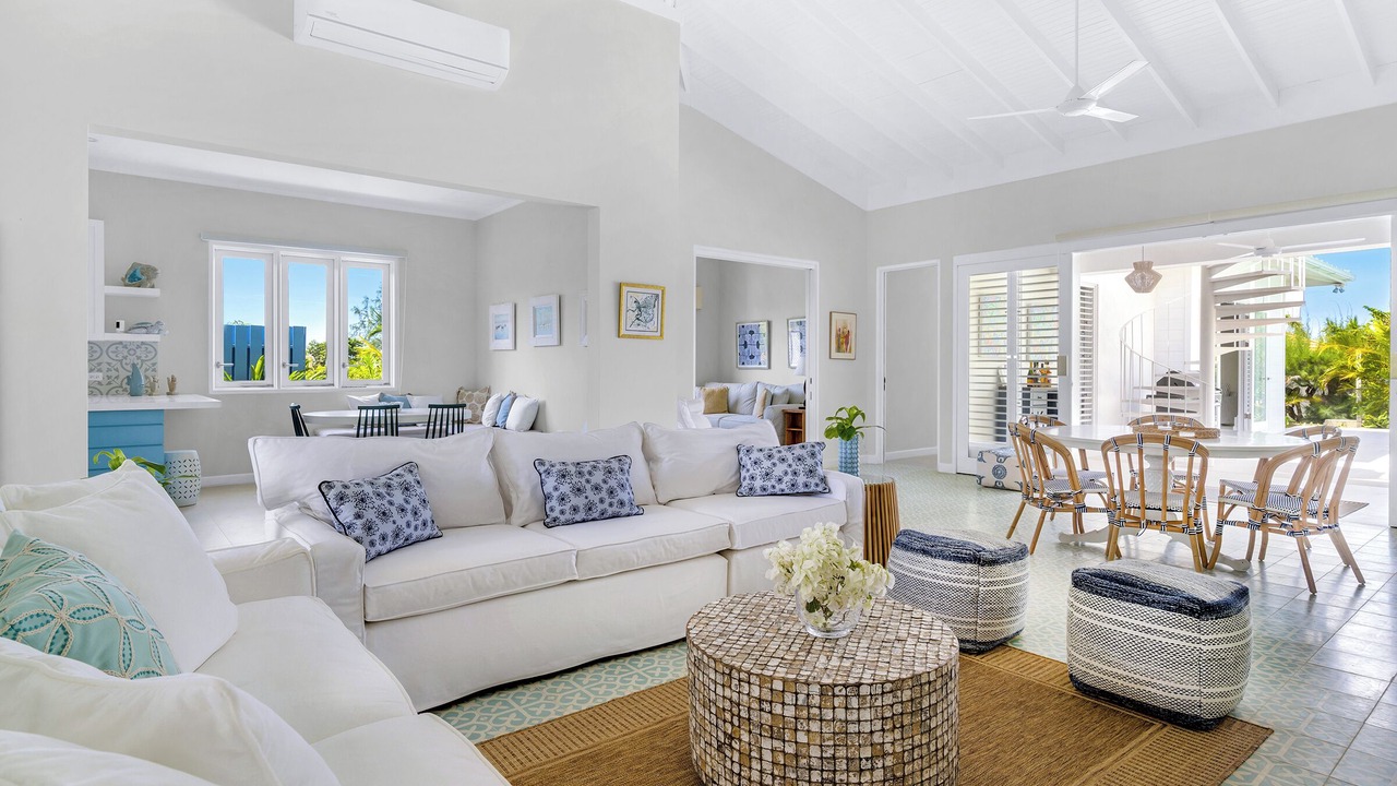 Photo of Livingroom in Silver Sands