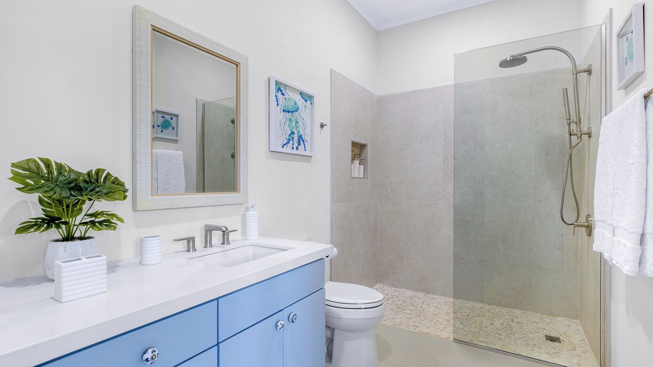 Photo of Bathroom in Silver Sands